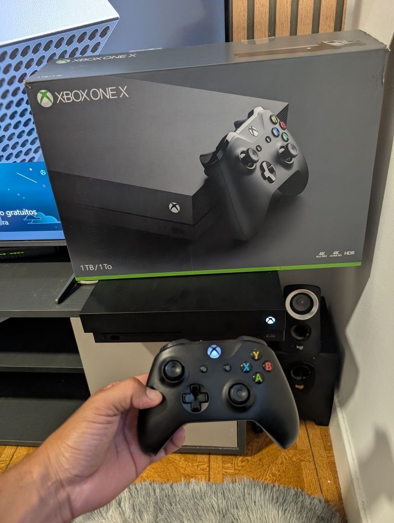 Xbox One X 1TB Memória - 4K