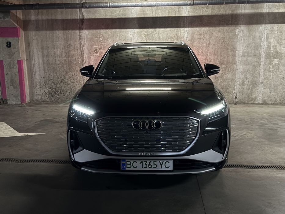 Продаж Audi Q4 E-tron