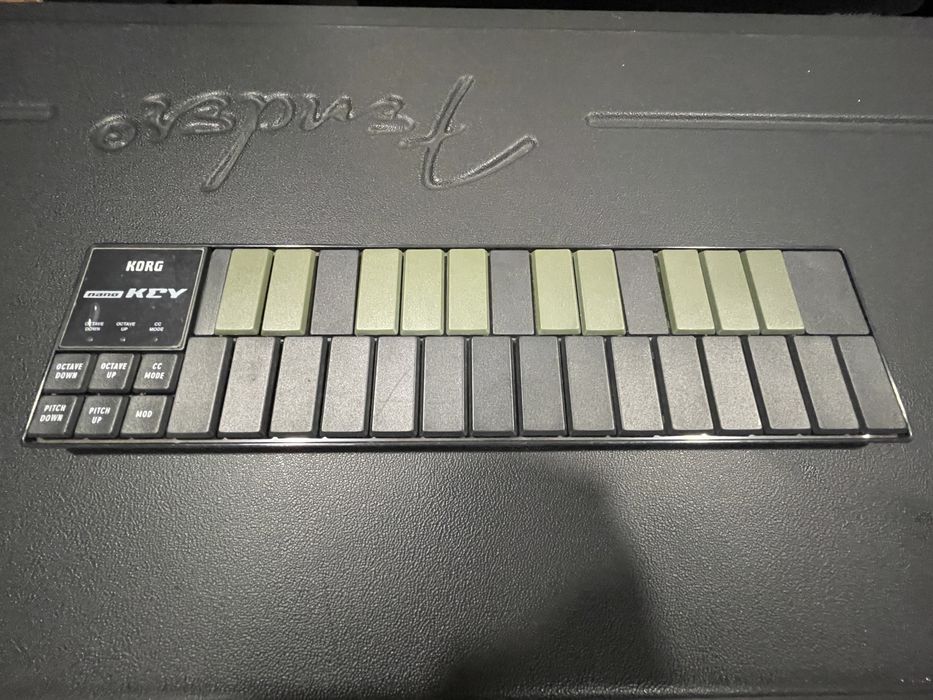 Korg Nano Keys teclado USB