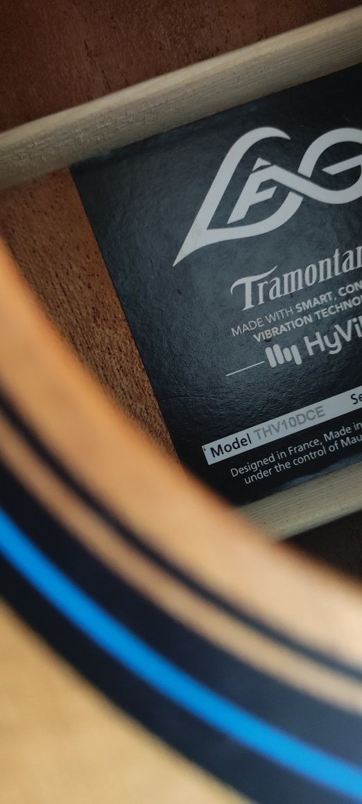 Violão perfeito, pouco usado impecável