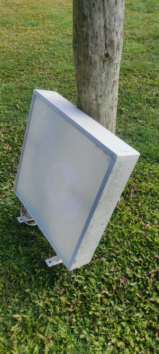 Reclamo Luminoso