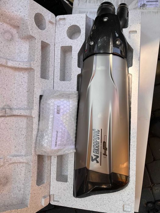 BMW K46 S 1000RR tłumik sportowy AKRAPOVIC HP - NOWY
