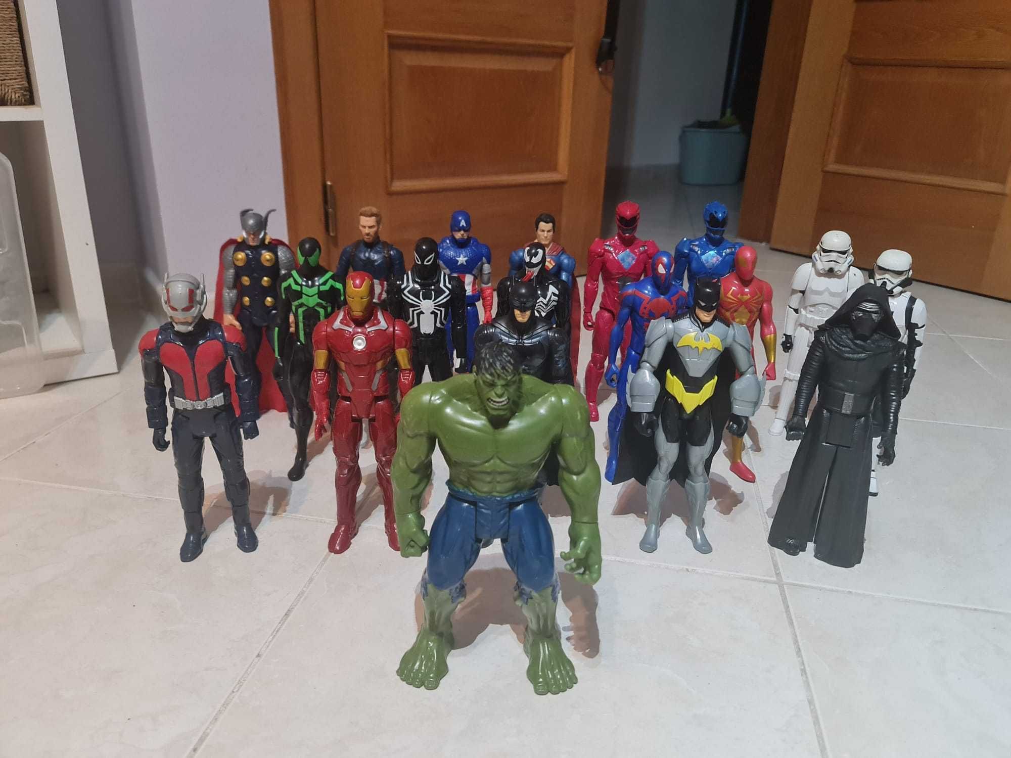 Bonecos Super heróis