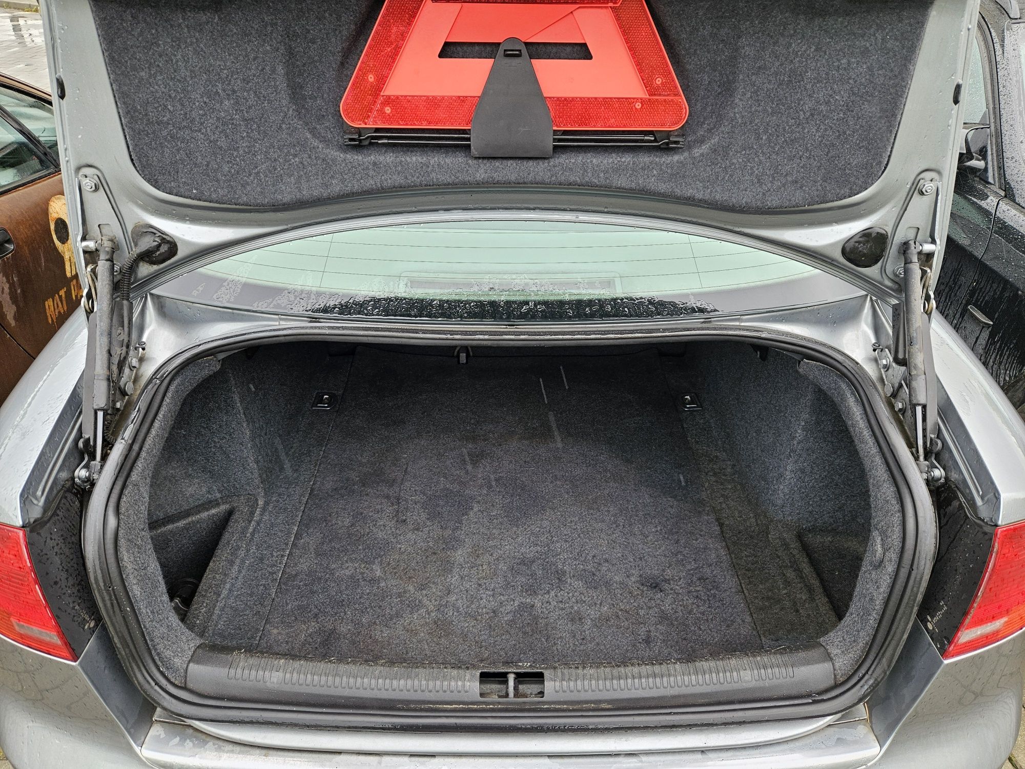 Audi A4 B7 2005 рік 2.0TDi для військових