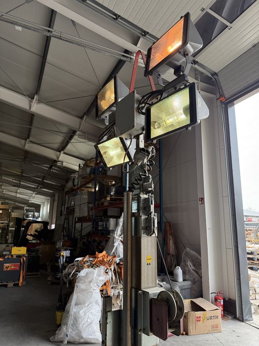 Sprzedam maszt oswietleniowy 8m