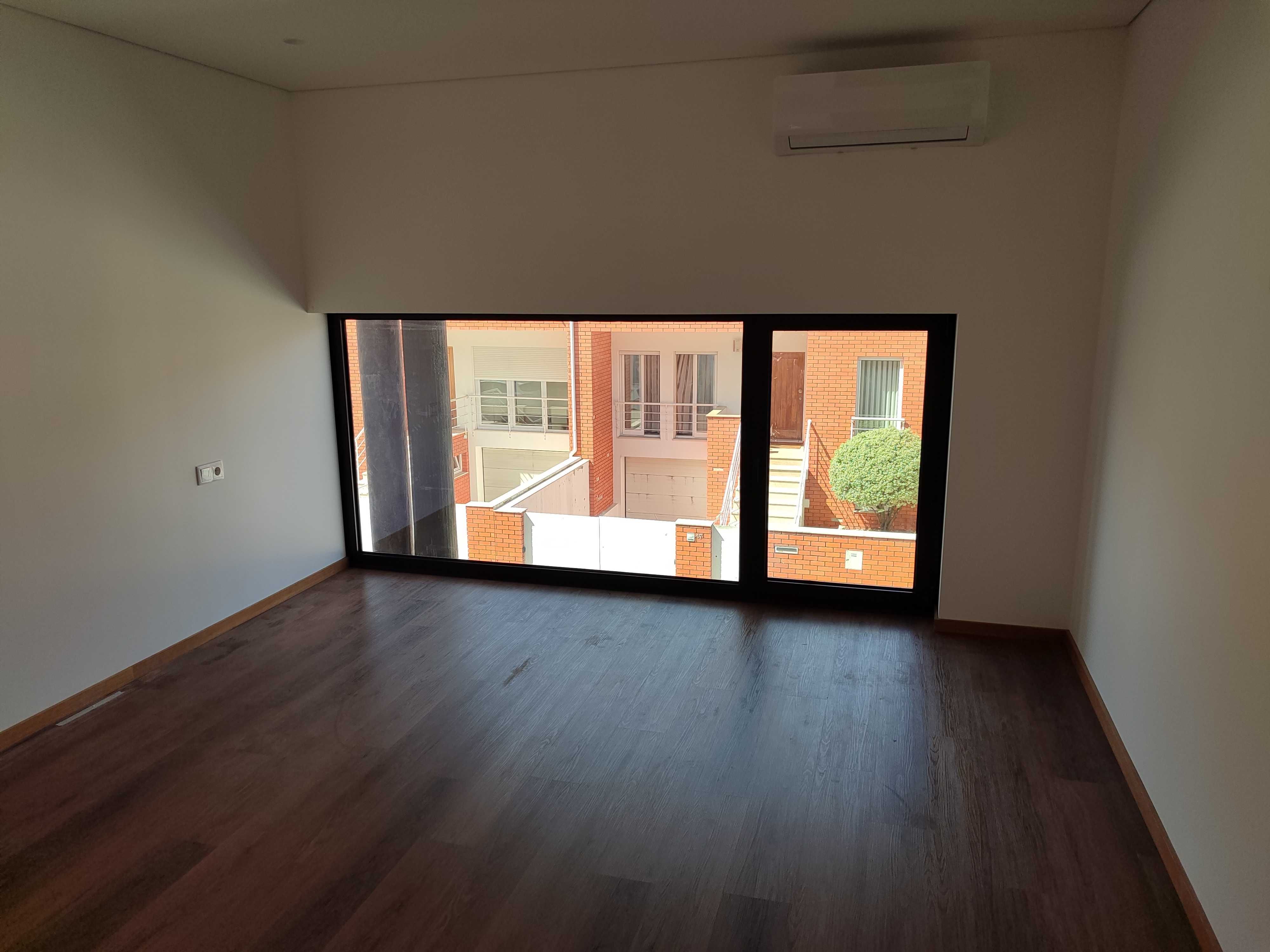 Apartamento com 251 m2