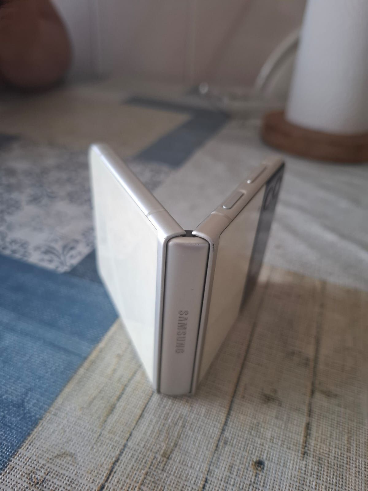 Troco samsung zfilip3 5G 128 gigas