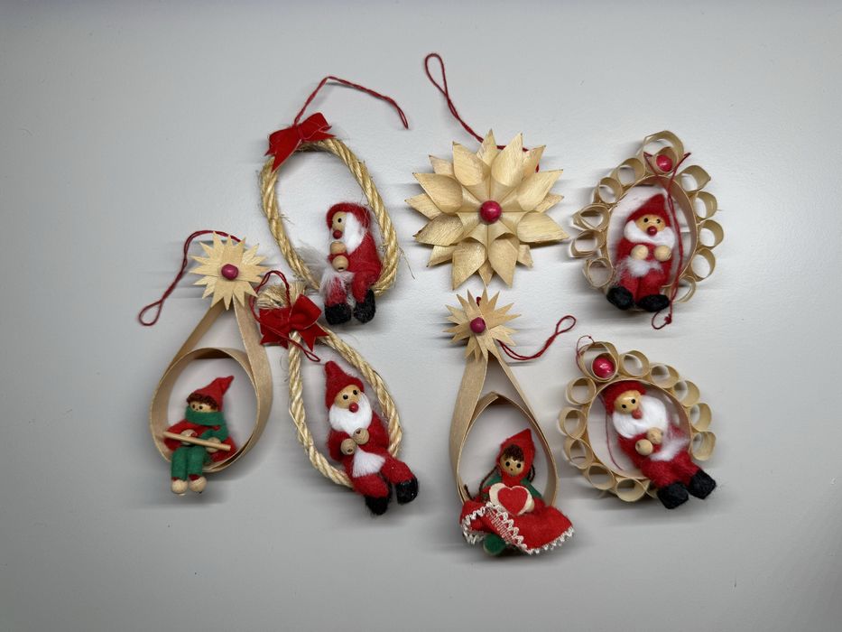 Вінтажні новорічні іграшки з дерева