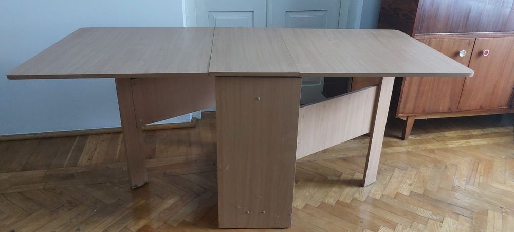 Продається стіл-тумба