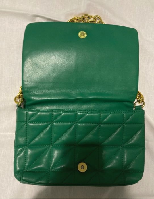 Przepiekna zielona torebka na ramię