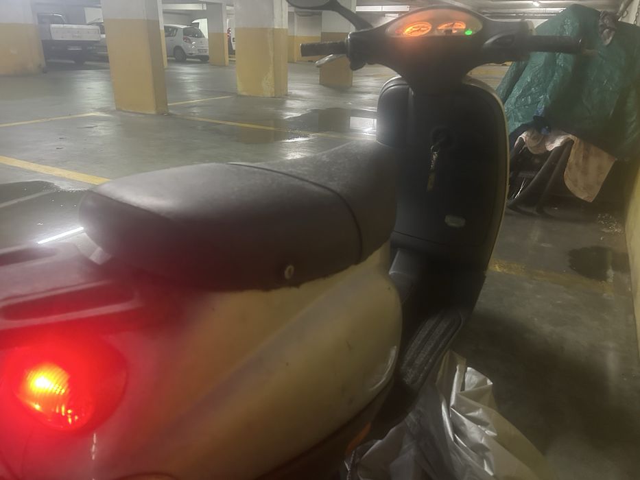 PIAGGIO Vespa 50 ET2