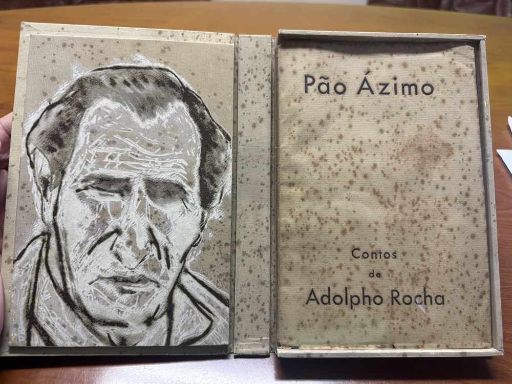 Pão Ázimo - Adolpho Rocha Miguel Torga