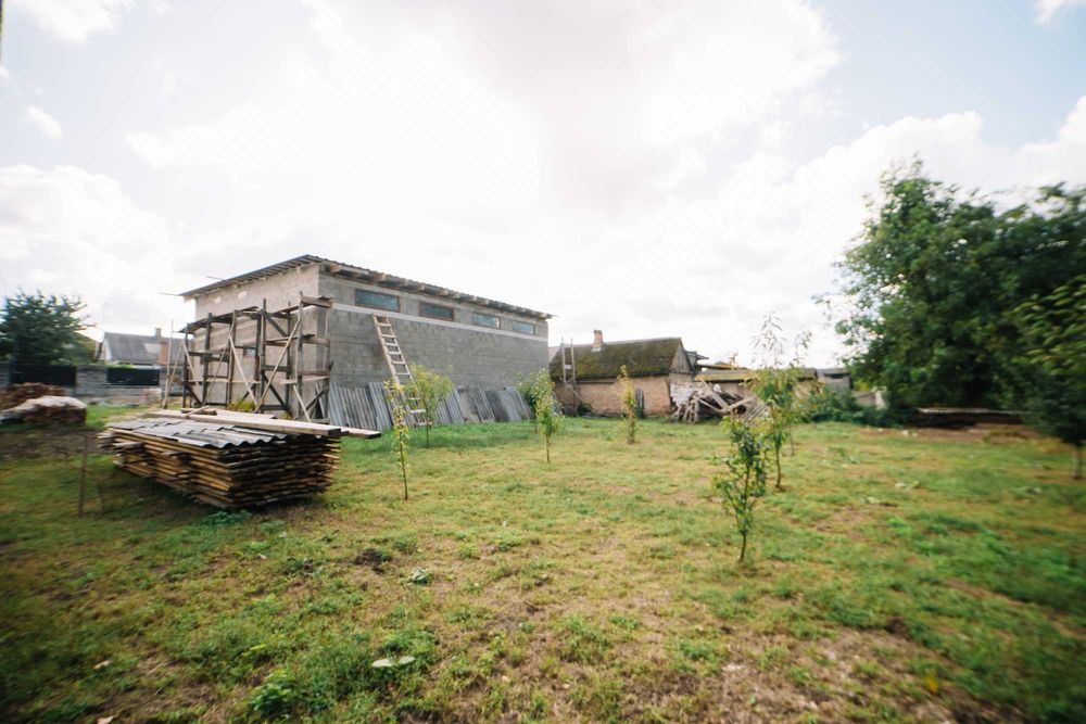 Продамо перспективний гараж під власний бізнес!