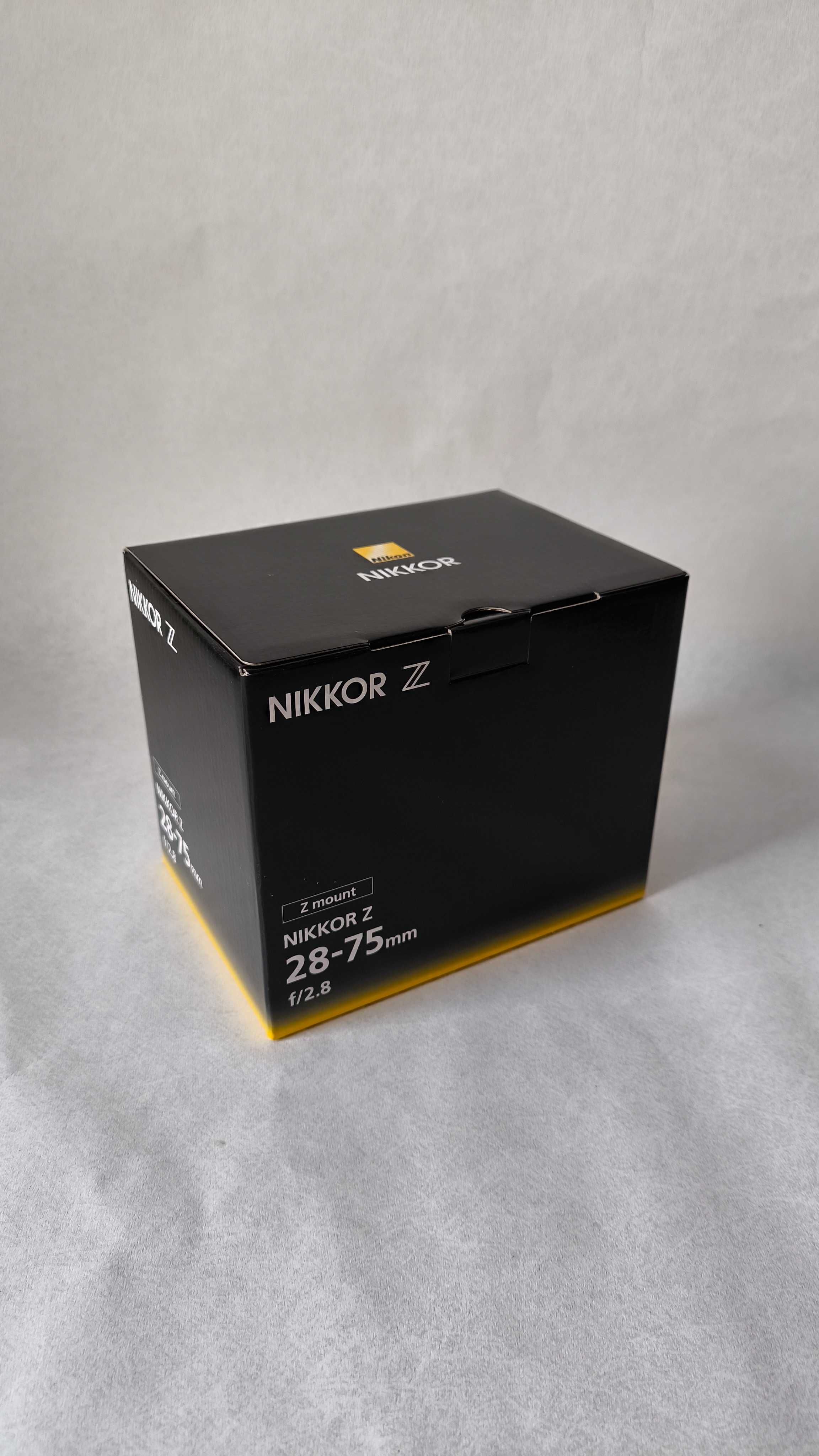 Об'єктив Nikon Z 28-75mm f/2,8 ED НОВИЙ