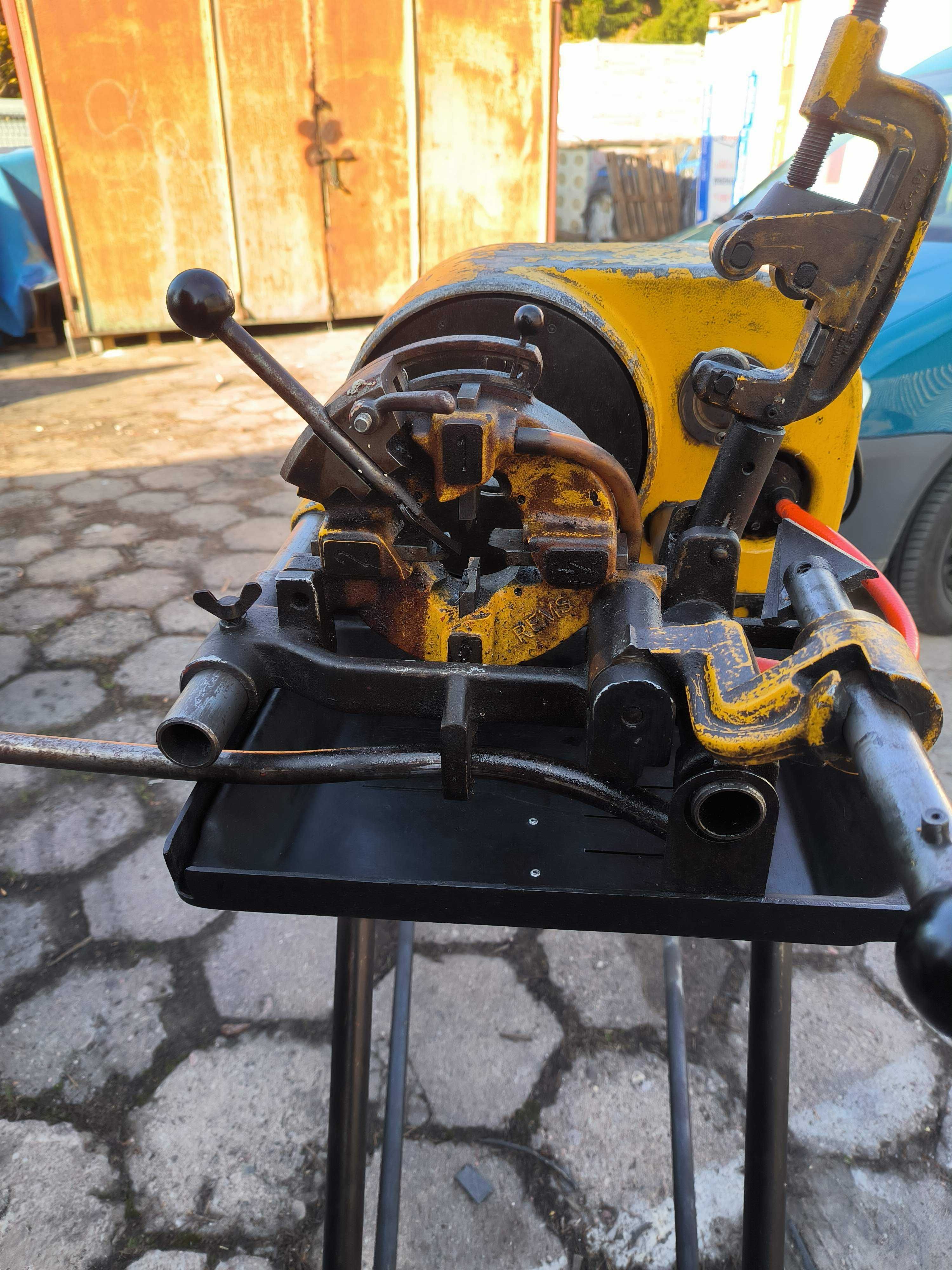 Gwintownica REMS Tornado 3/8" do 2" z kompletem noży Sprawna