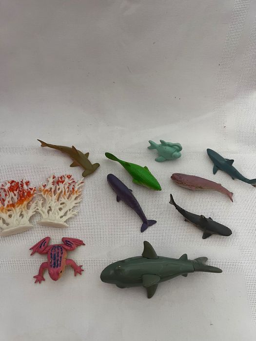 Игрушки акулы Цена за все!