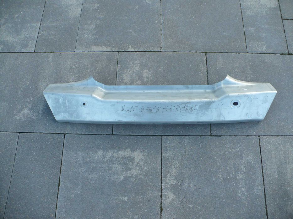 Skoda superb 2 lift pas tylny pas tył