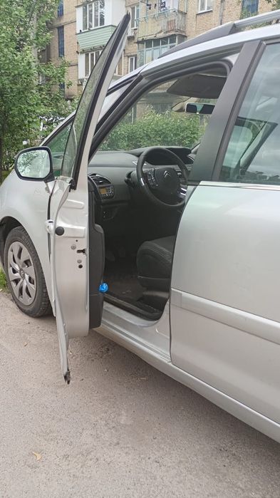 Citroen c4 grand picasso 2010