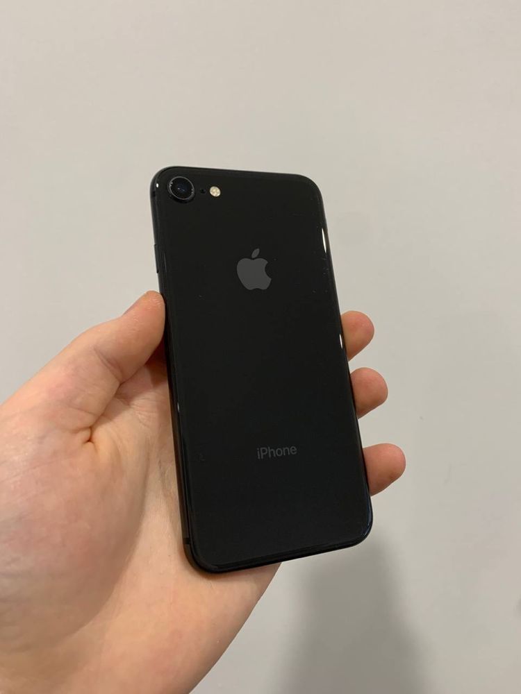 Супер ціна на iPhone 8 64/128/256Gb