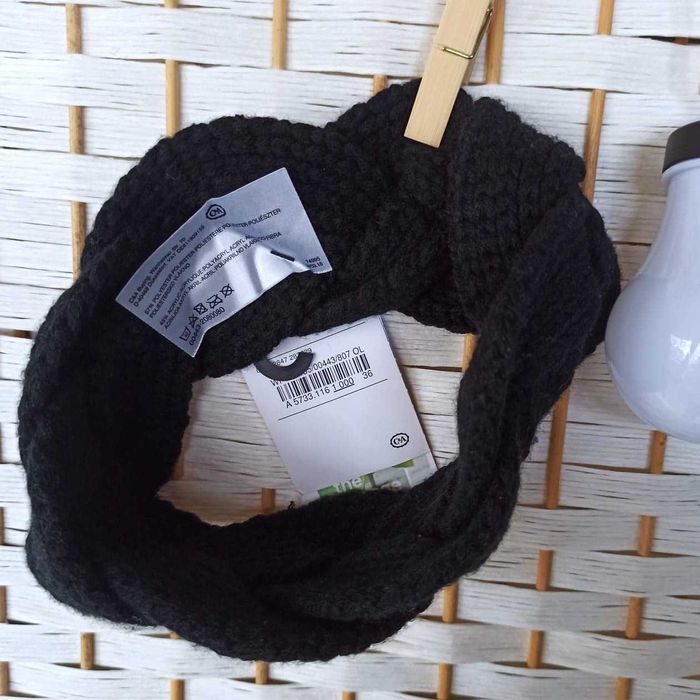 C&A
NOWA! Czarna opaska warkocz dla małej dziewczynki