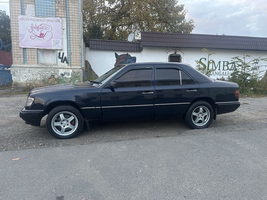 Продам Mersedes-Benz W124 E200