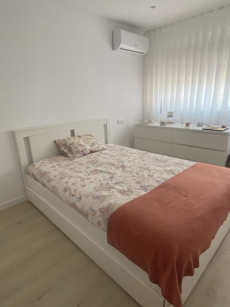 Estrutura cama com 2 caixas de arrumação Branco 140x200cm