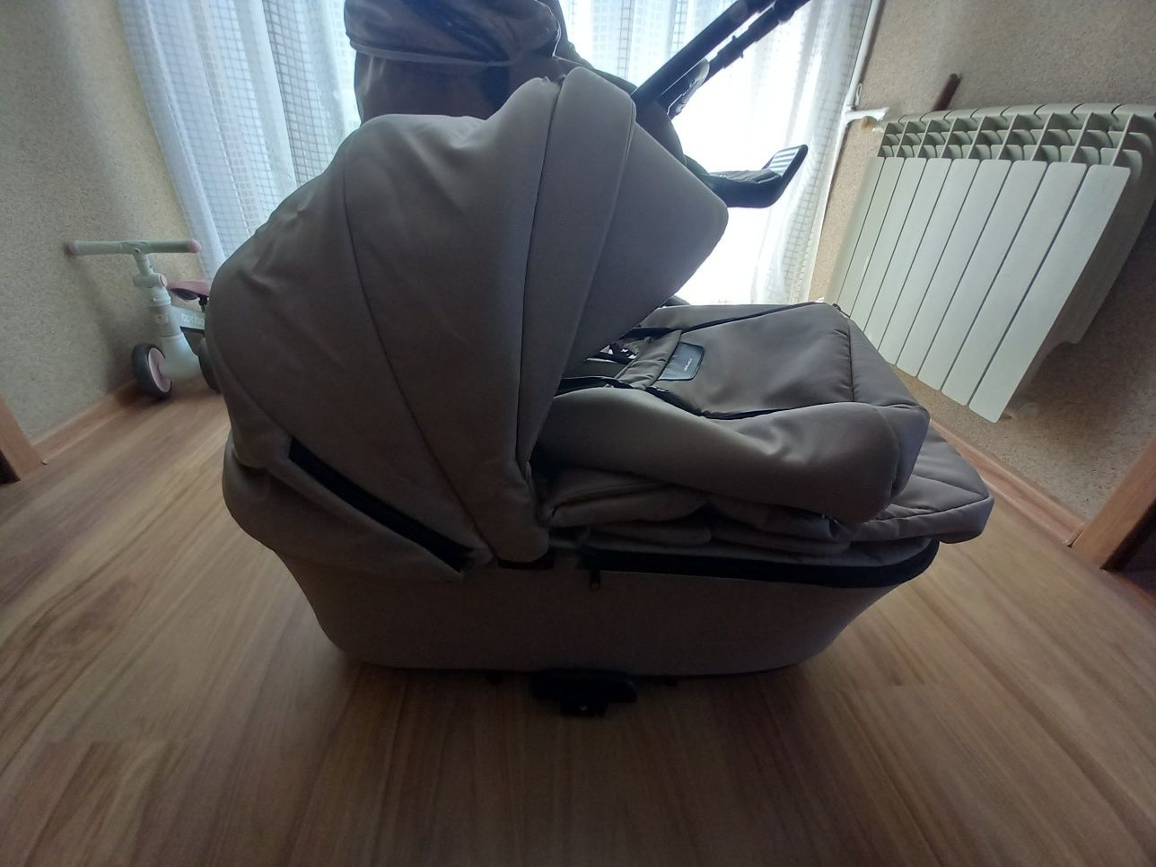 Sprzedam wózek Adamex 3w1