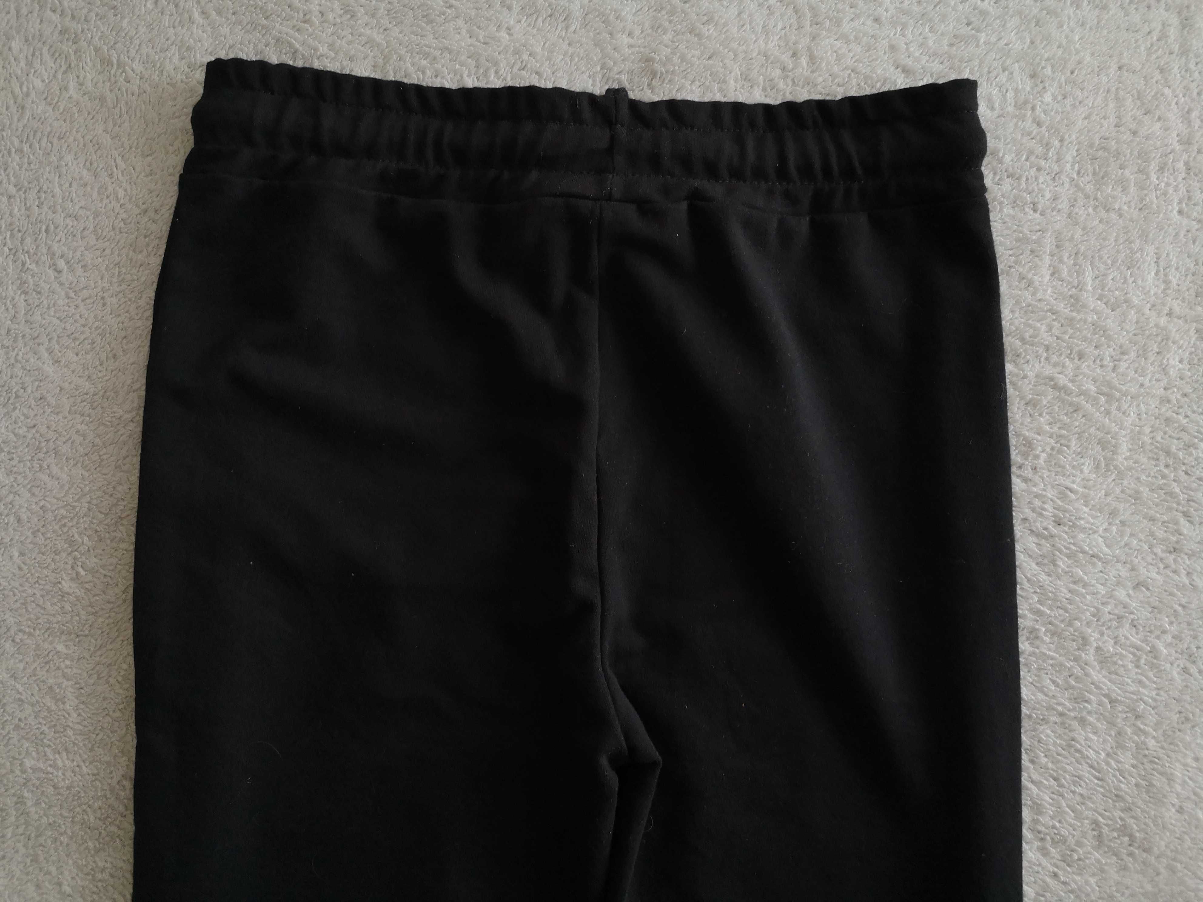 Czarne spodnie dresowe dresy Primark 34 - 36 jak nowe