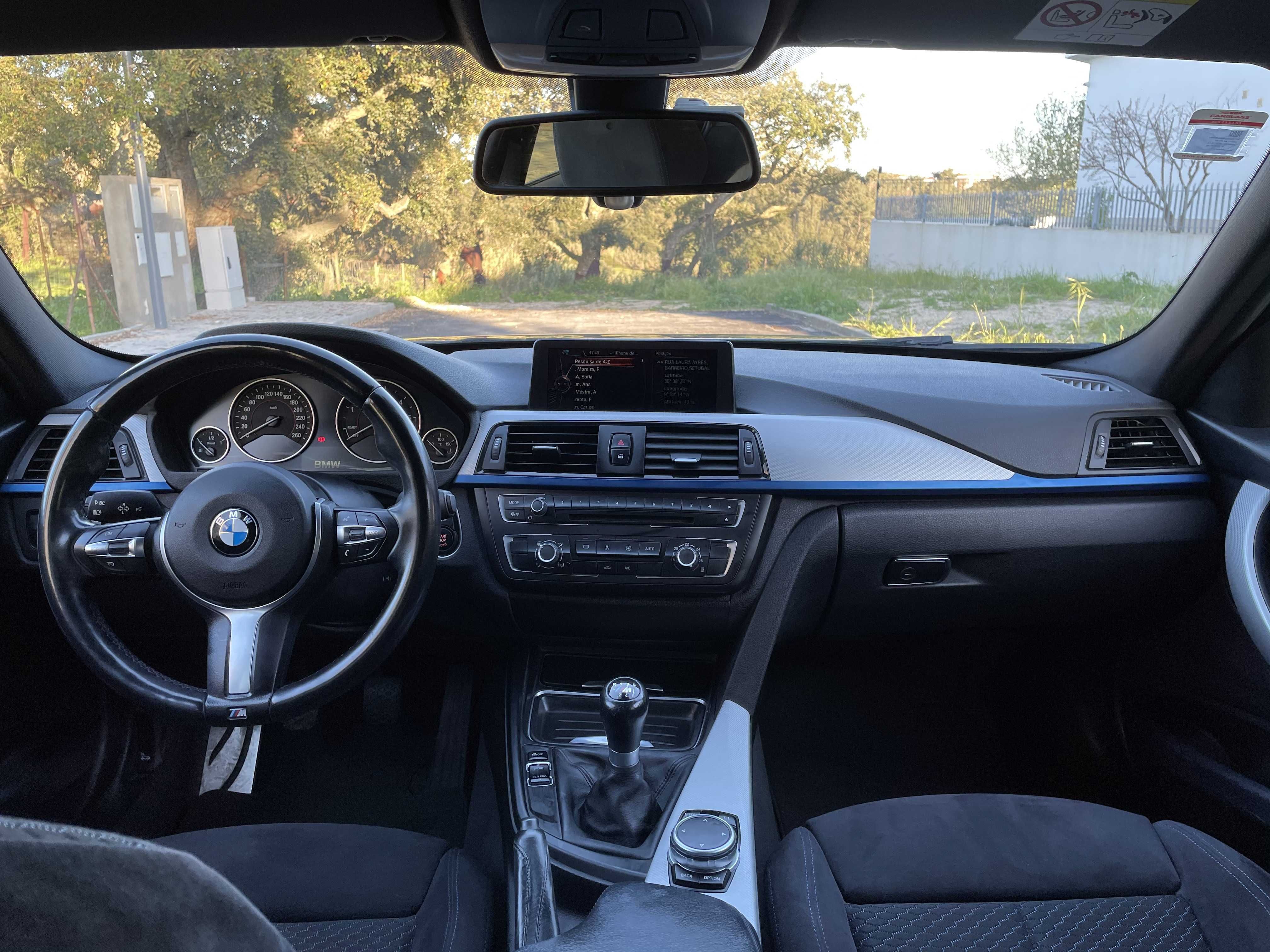 BMW 318d Touring Pack M