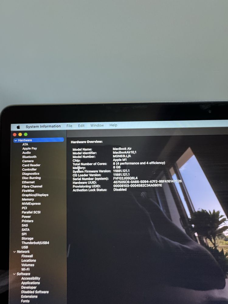 Macbook air m1 13” space gray