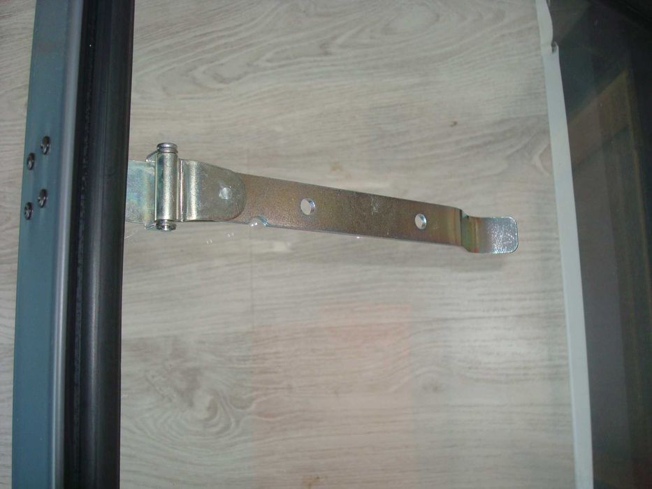 Wyłaz dachowy 45x55 cm