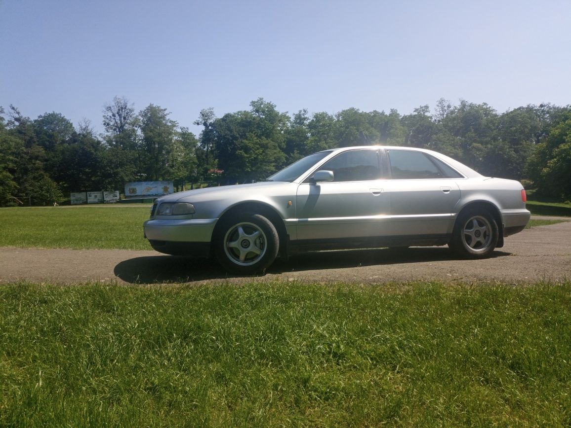 Продам ауді а8 2.5 tdi