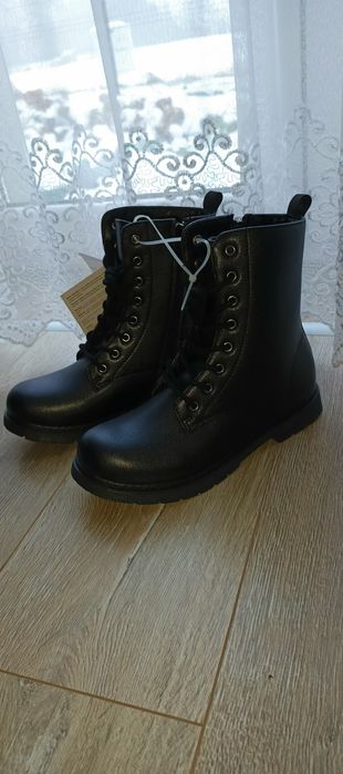 Nowe buty botki trapery damskie młodzieżowe 39 czarne