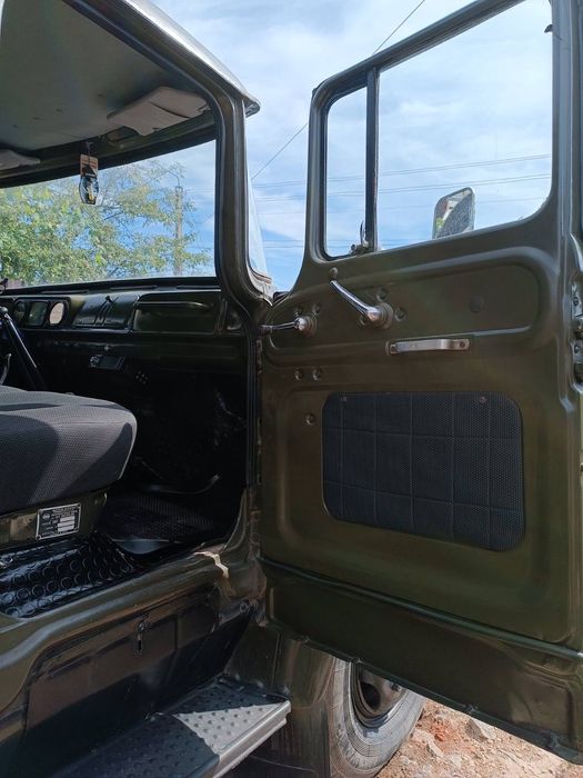 Вантажний автомобіль (самосвал) ЗИЛ-МАН 6500 $