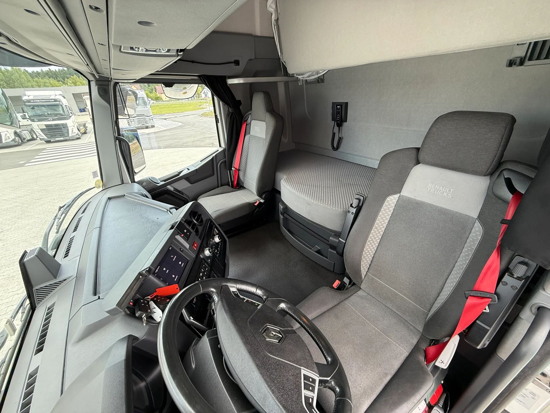 Renault T440 SleeperCab / Standard / Klima