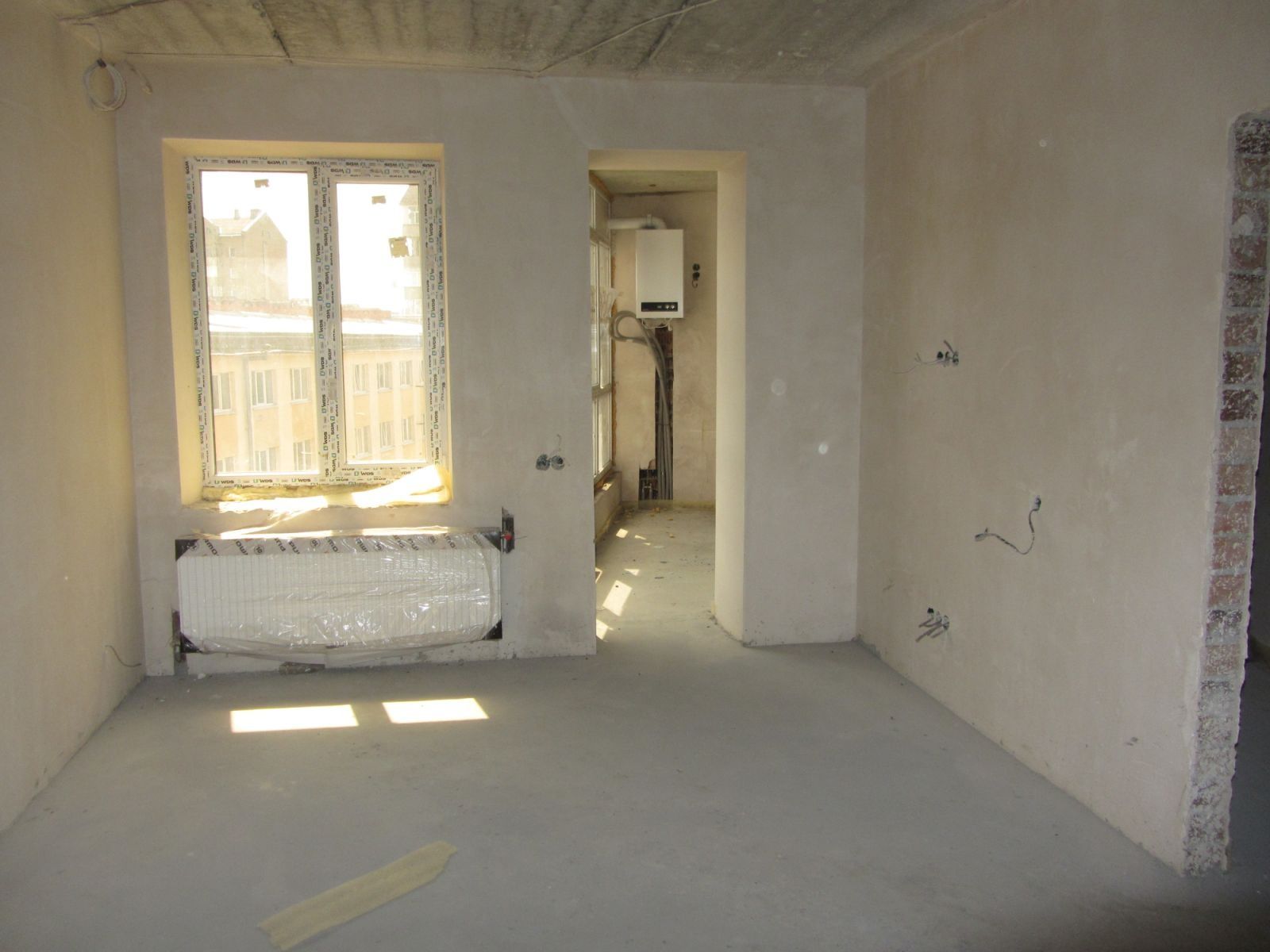 Продам квартиру в елітній, новобудові в центрі міста біля озера, парк.