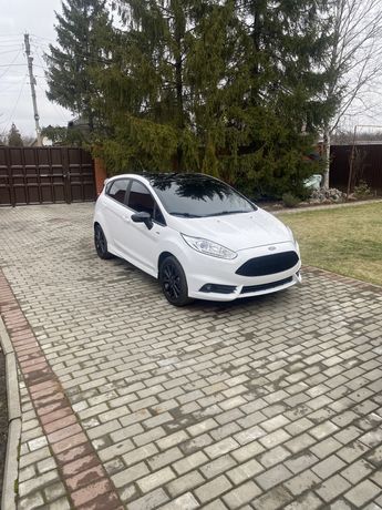 Ford Fiesta ST-line 2019. 35т.км 1.6 АКПП Форд фиеста .