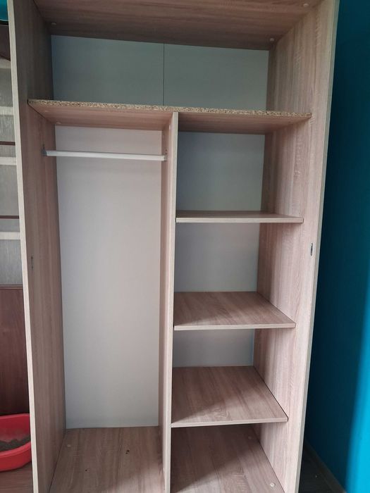 Oddam szafe za kapsulki i plyn do płukania
