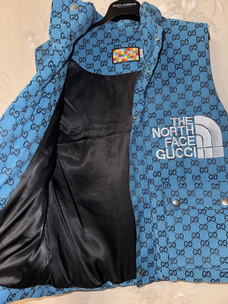 Жилетка The North Face Gucci