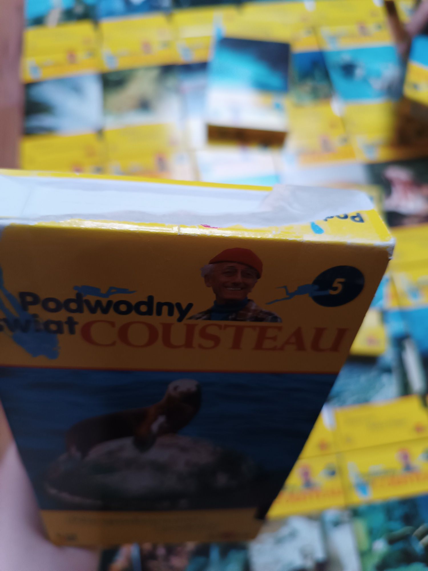 Filmy przyrodnicze Kolekcja Podwodny świat Cousteau 36 szt. Kasety VHS