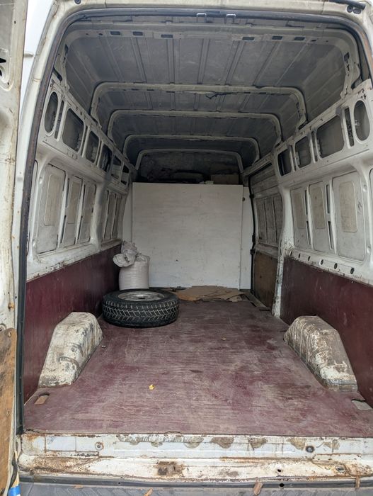 Форд Транзит  2.4