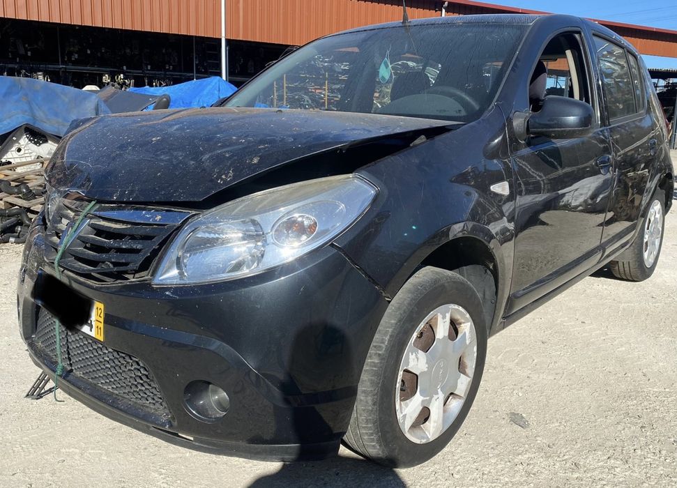 DACIA SANDERO 1.2I DE 2012 DISPONÍVEL PARA PEÇAS