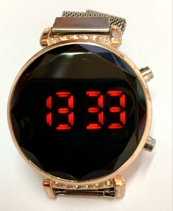 Elegancki zegarek na magnetycznym pasku KURREN - analogowo cyfrowy