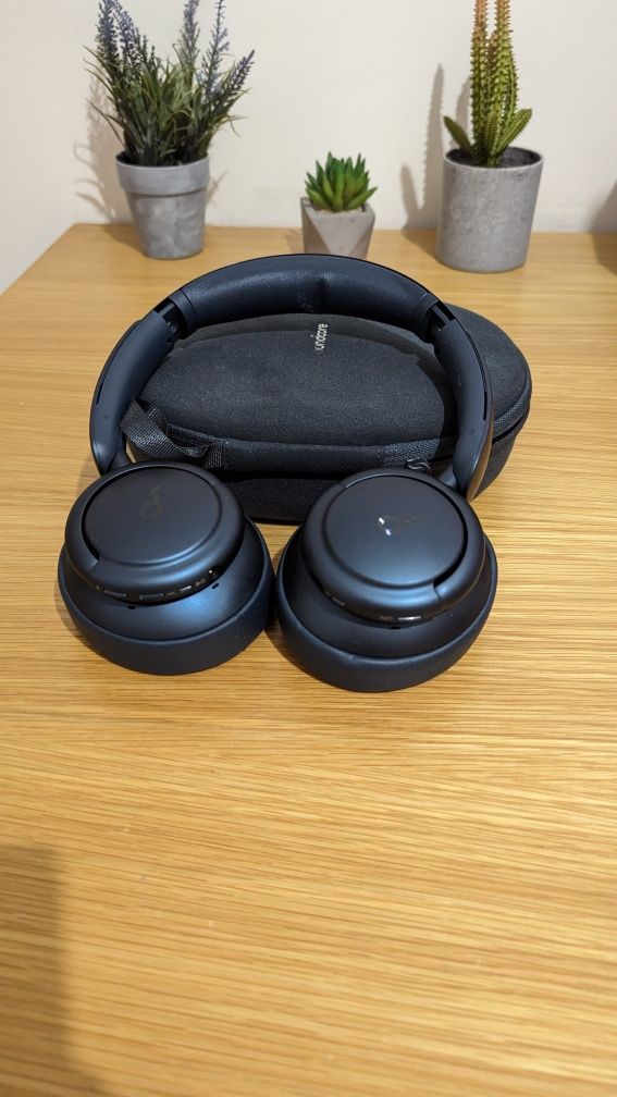 Headphones Soundcore Life Q35