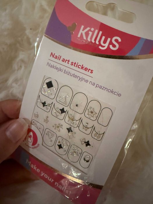Naklejki biżuteryjne na paznokcie