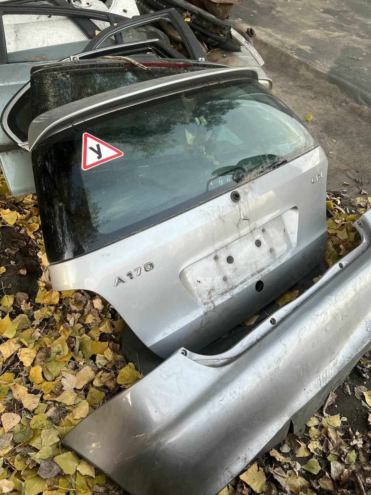 Задние бампер Mercedes w168 A170