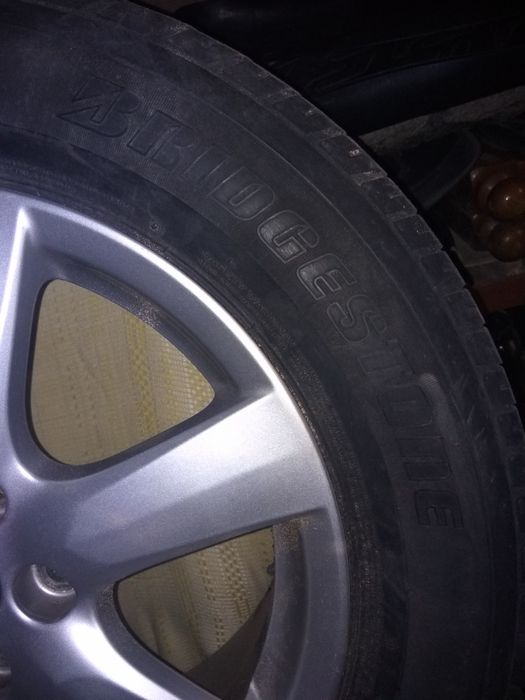 Продам литые диски Тойота