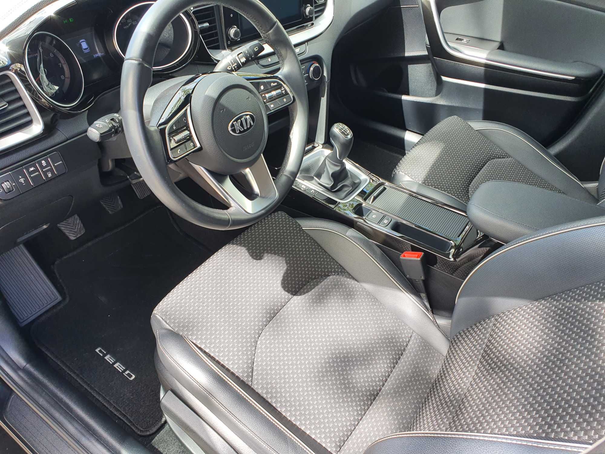 Kia CEED 1.0 TGDI 120cv Como Novo!