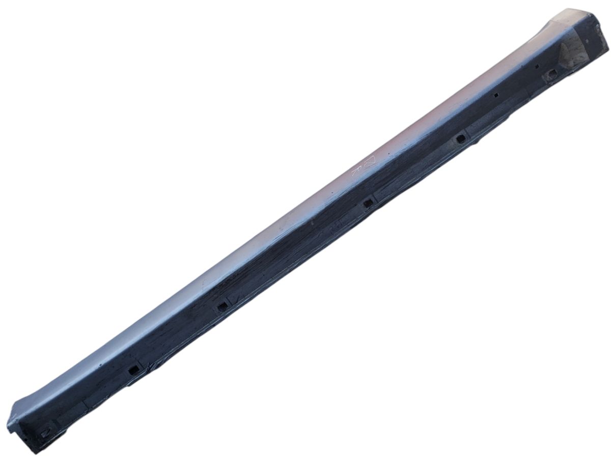 Накладка на порог правая Subaru Legacy BP 2003-2009 разборка