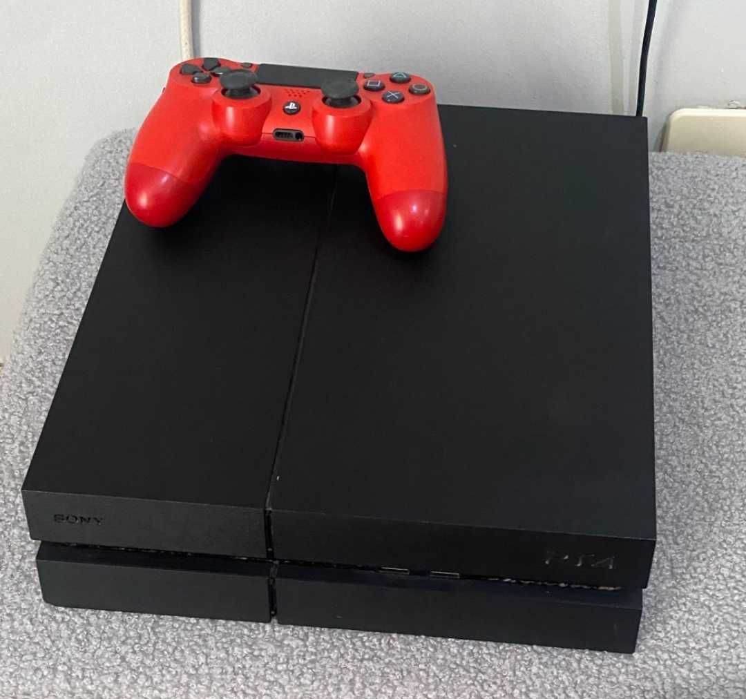 PlayStation 4 impecável com volante e pedais, comando e jogos